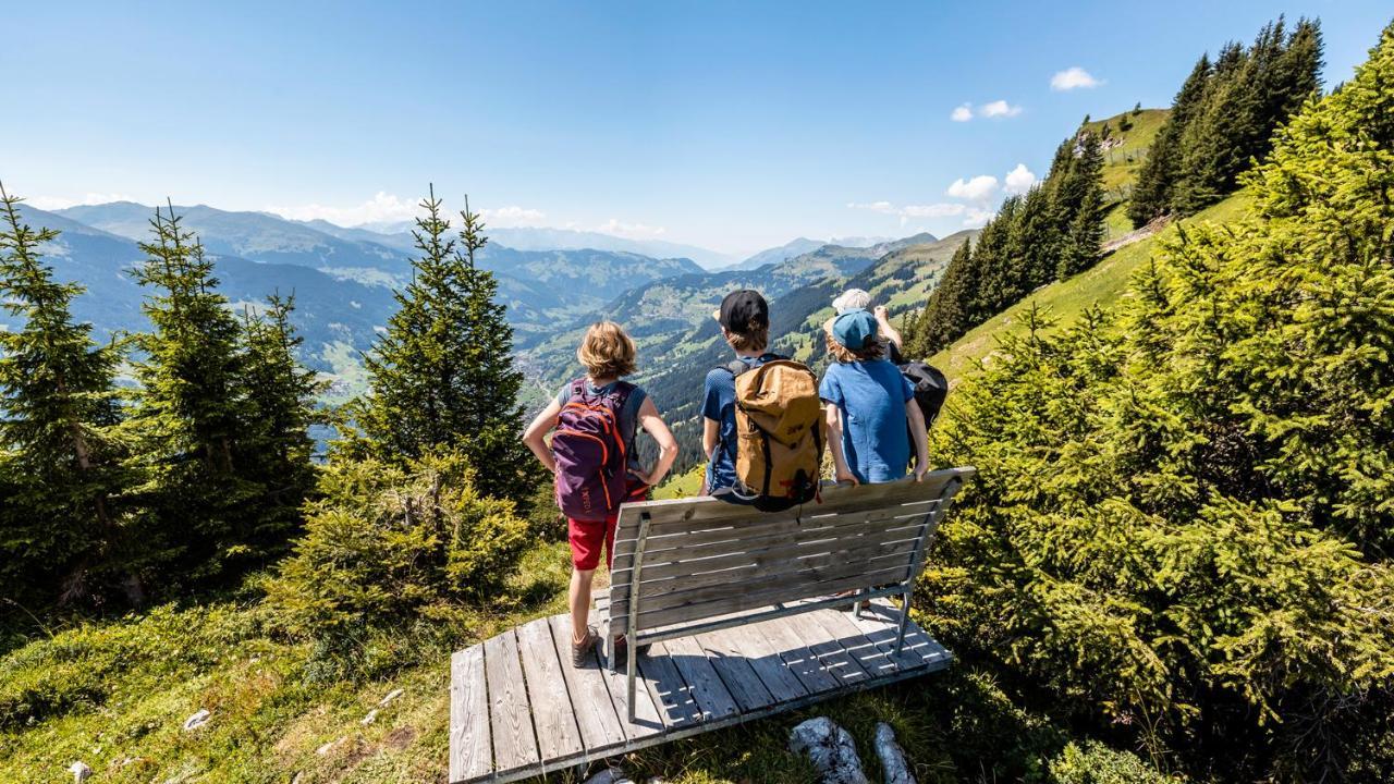 Madrisa Lodge Klosters Eksteriør billede